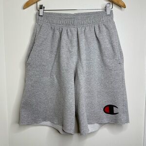 Vintage Champion Gray Cutoff Sweatpants Shorts Men’s Size Medium Elastic Waist